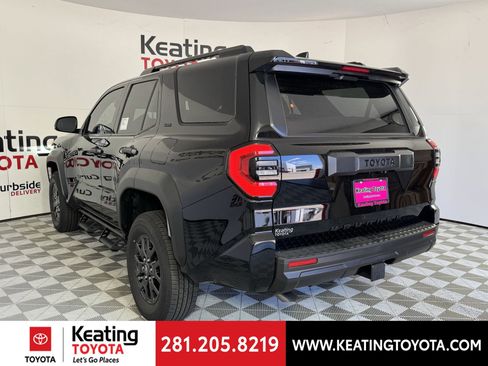 New 2026 Toyota 4Runner SR5 image 10