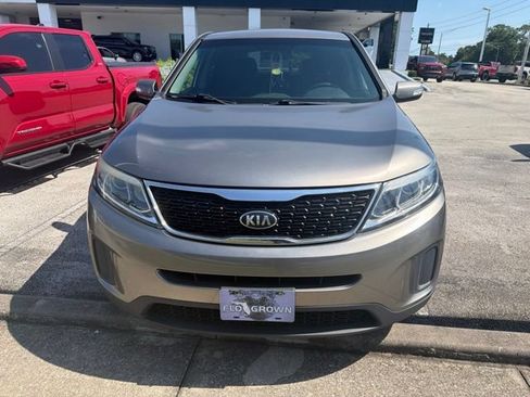 Used 2015 Kia Sorento LX FWD image 4