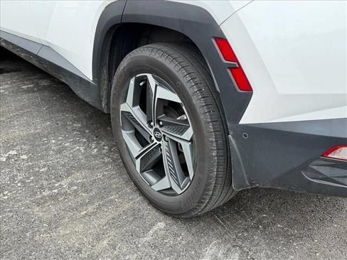 Certified 2024 Hyundai Tucson Limited AWD/4WD image 6