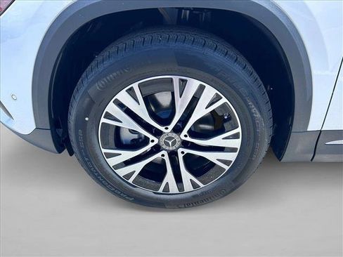 Certified 2025 Mercedes-Benz GLA 250 GLA 250 image 11