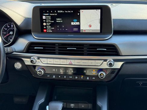 Used 2022 Kia Telluride LX image 13