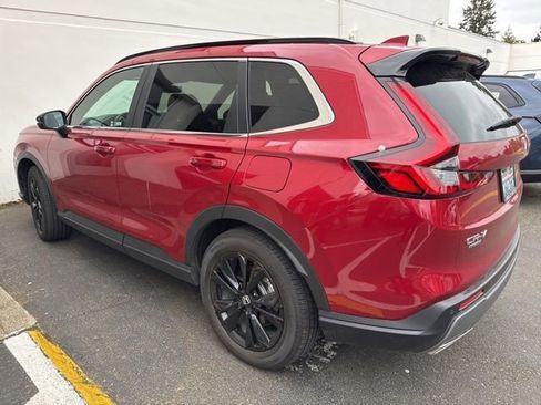Used 2023 Honda CR-V Sport Touring image 4