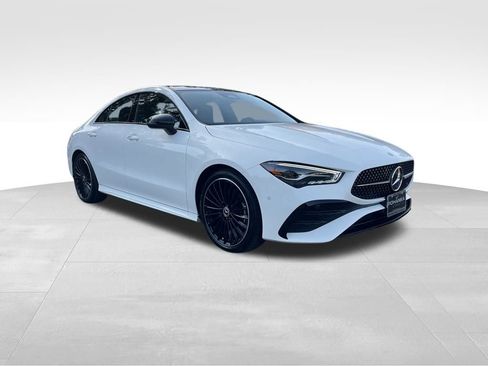 Used 2025 Mercedes-Benz CLA 250 4MATIC image 4
