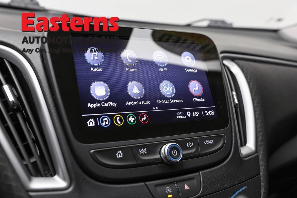 Used 2025 Chevrolet Malibu LT FWD image 21