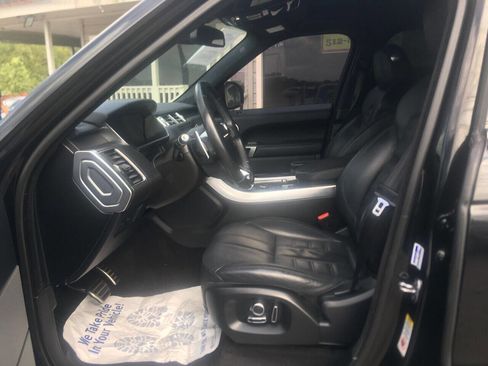 Used 2016 Land Rover Range Rover Sport HSE image 31