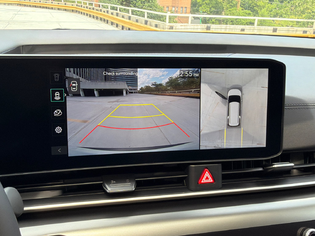 New 2027 Kia Carnival SX w/ Dark Edition Package FWD image 29