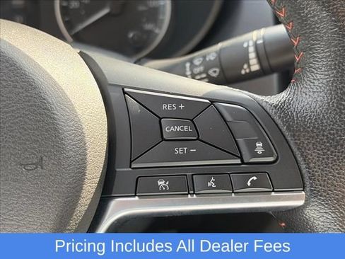 Used 2025 Nissan Versa SR FWD image 18