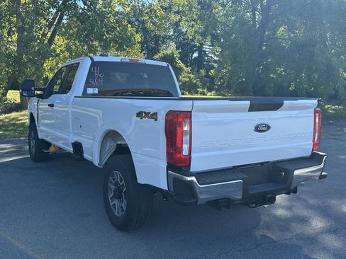 New 2025 Ford F350 XLT image 7