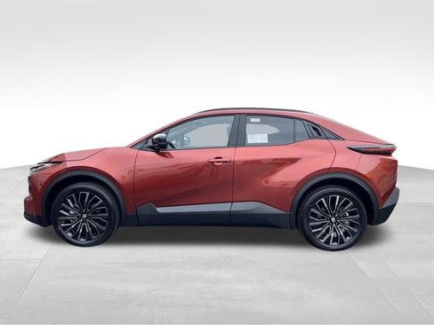 New 2026 Toyota C-HR AWD/4WD image 2