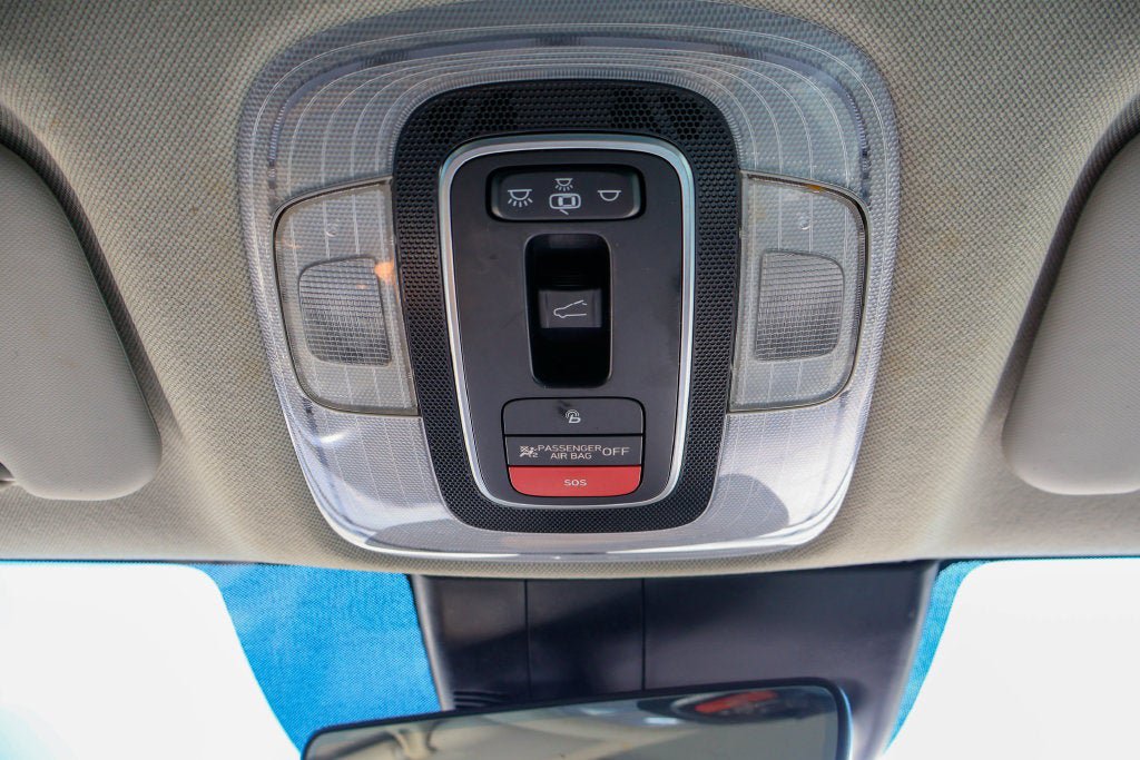Used 2023 Hyundai Elantra Limited FWD image 19