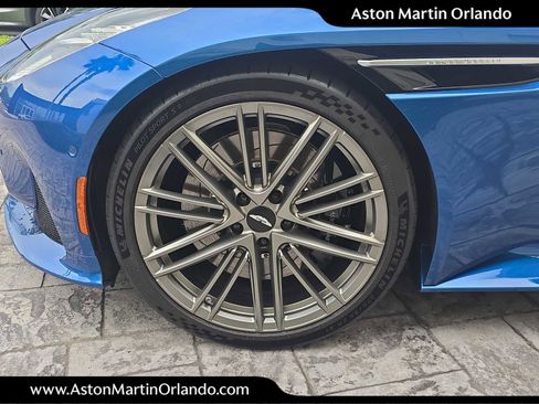 Used 2024 Aston Martin DB12 Coupe image 3