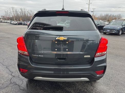 Certified 2022 Chevrolet Trax LT w/ LT Convenience Package image 6