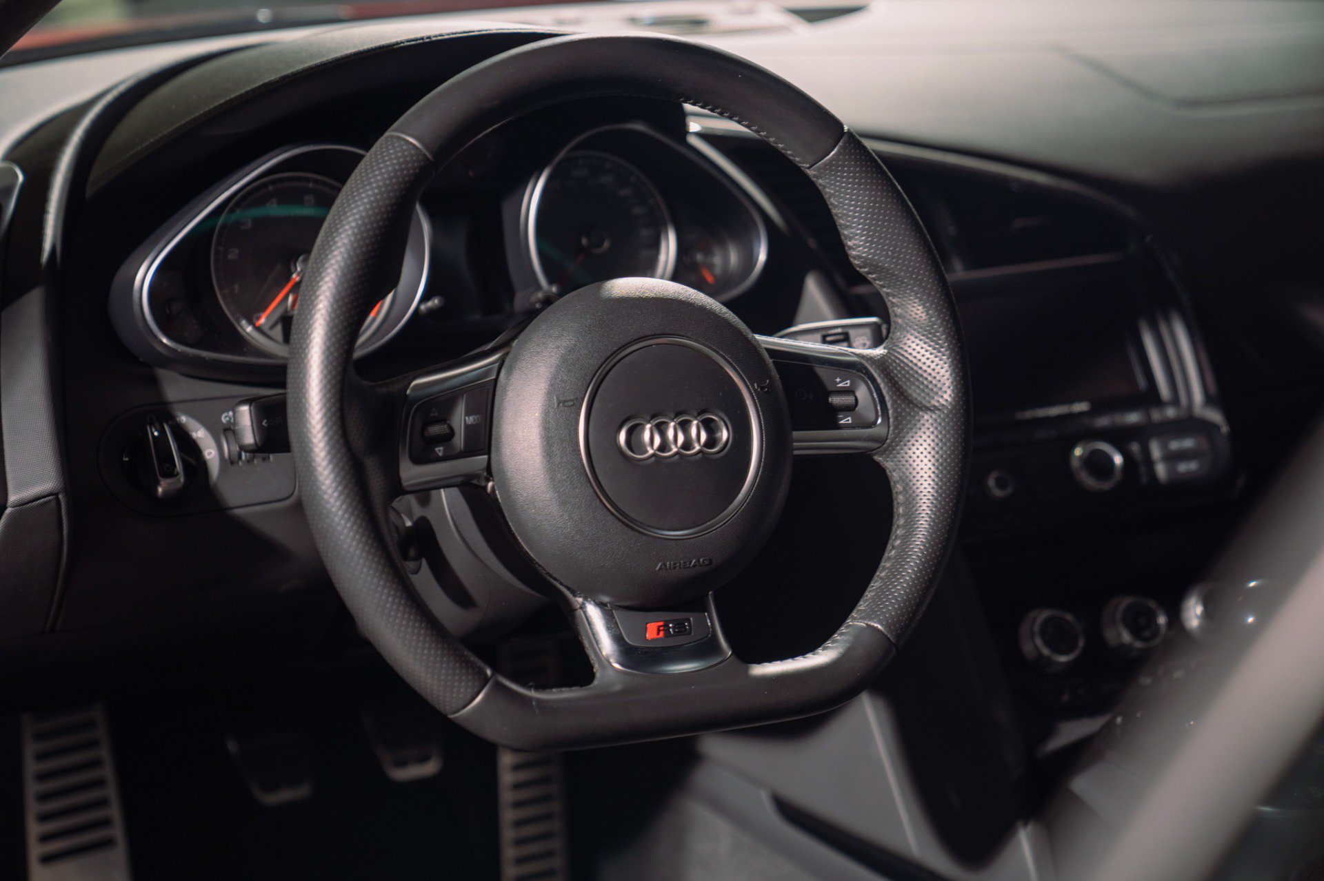 Used 2015 Audi R8 V8 AWD/4WD image 30