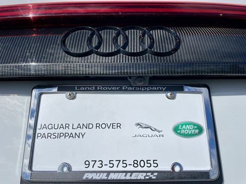 Used 2024 Audi RS Q8 4.0T image 39