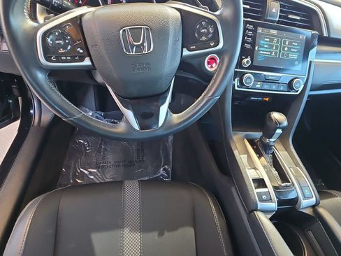 Used 2020 Honda Civic Sport image 11