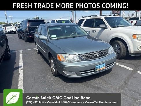 Used 2000 Toyota Avalon XLS w/ Option Pkg 6 FWD image 3