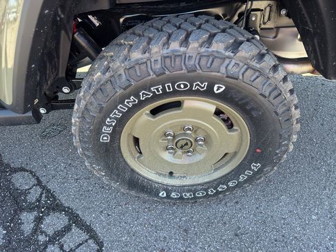 New 2026 Jeep Gladiator Willys AWD/4WD image 23