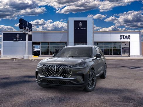 New 2026 Lincoln Aviator Reserve w/ Luxury Package AWD/4WD image 2