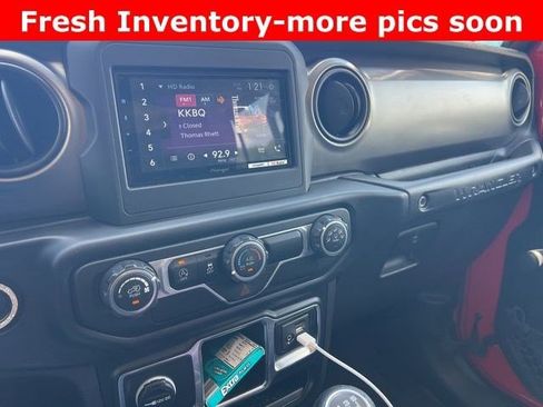 Used 2019 Jeep Wrangler Unlimited Sport AWD/4WD image 7