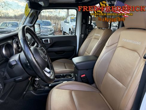 Used 2021 Jeep Gladiator Rubicon image 15