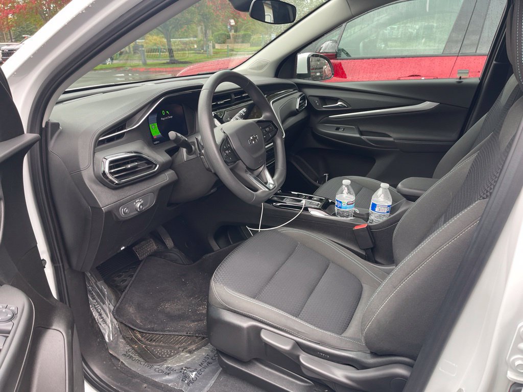 Used 2023 Chevrolet Bolt EUV LT w/ Driver Confidence Package FWD image 5