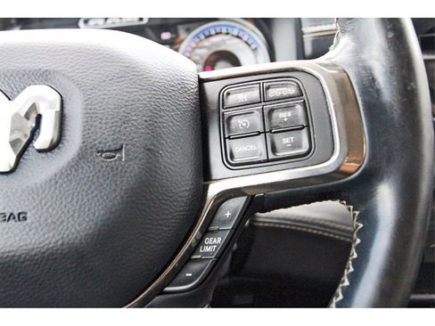 Used 2019 RAM 2500 Limited image 15