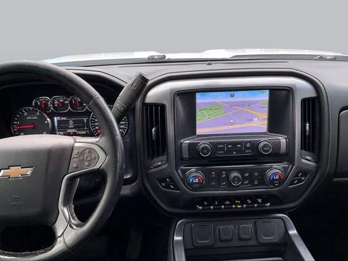 Used 2015 Chevrolet Silverado 2500 LTZ w/ Duramax Plus Package AWD/4WD image 7