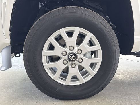 New 2025 Toyota Tacoma SR5 RWD image 42