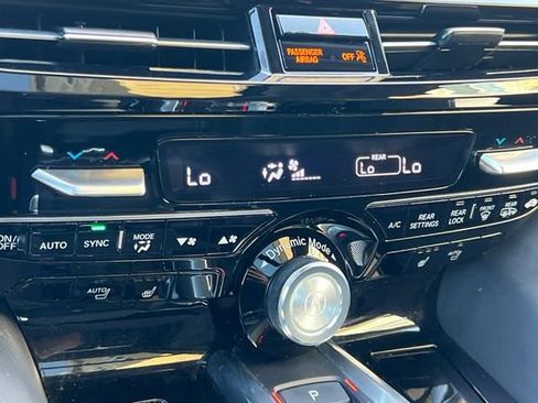 Certified 2023 Acura MDX SH-AWD w/ Technology Package image 26
