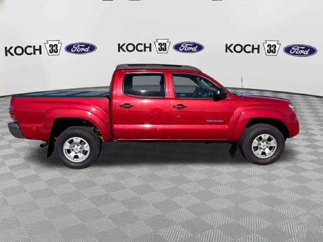 Used 2015 Toyota Tacoma 4x4 Double Cab w/ SR5 Package image 9