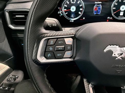 Used 2024 Ford Mustang GT Premium image 17