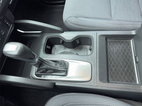 Used 2023 Nissan Frontier SV w/ SV Convenience Package image 32