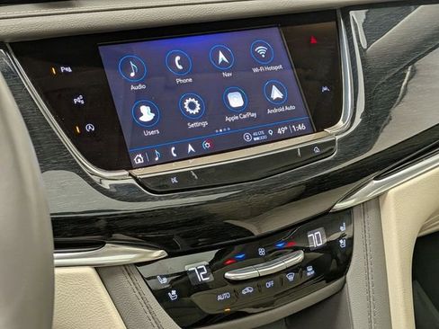 Used 2023 Cadillac XT6 Premium Luxury w/ Technology Package AWD/4WD image 14