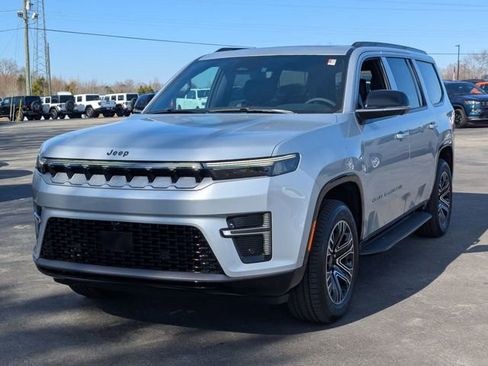 New 2026 Jeep Grand Wagoneer 2WD w/ Premium Group I image 4