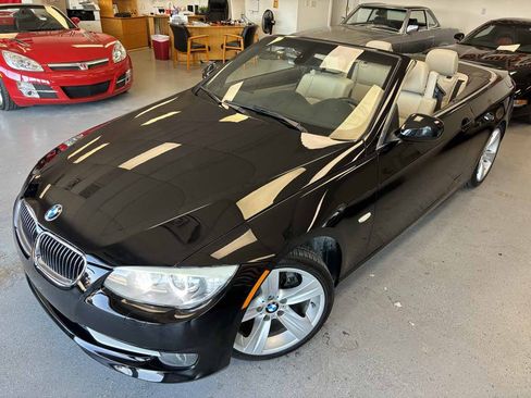 Used 2011 BMW 328i Convertible RWD image 22