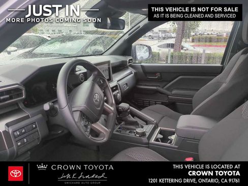 Used 2025 Toyota 4Runner SR5 image 4