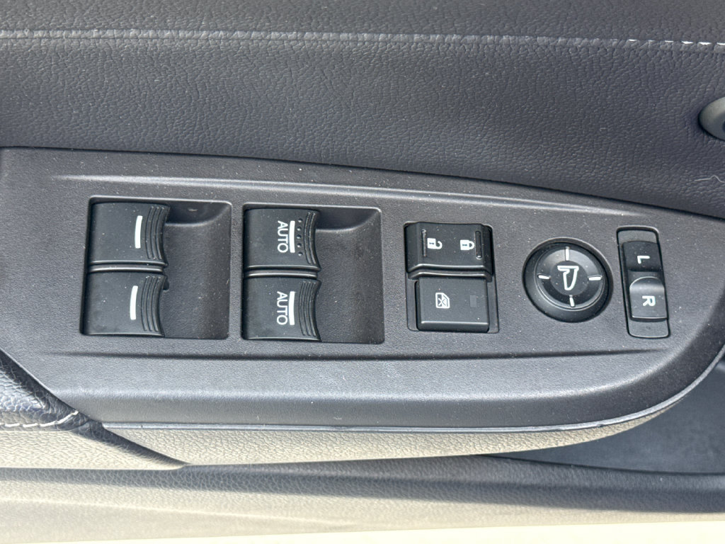 Used 2019 Acura ILX w/ Premium & A-SPEC Package FWD image 14
