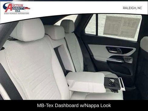 Used 2023 Mercedes-Benz GLC 300 image 29