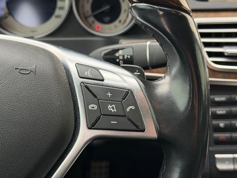 Used 2015 Mercedes-Benz E 350 4MATIC Wagon image 19