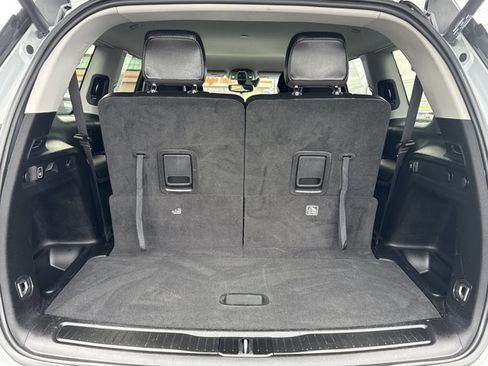 Used 2023 Jeep Grand Cherokee L Limited image 12