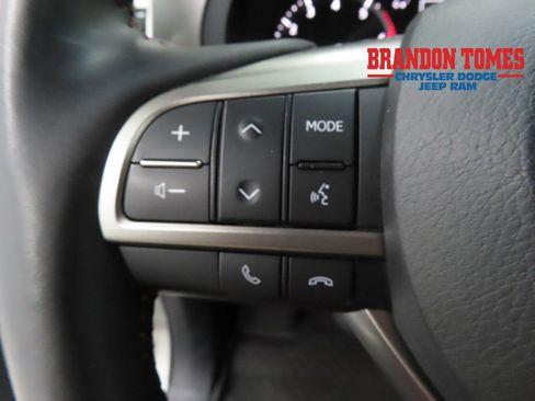 Used 2023 Lexus GX 460 Premium w/ Premium Package AWD/4WD image 12
