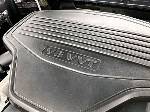 Used 2019 GMC Acadia SLE image 34