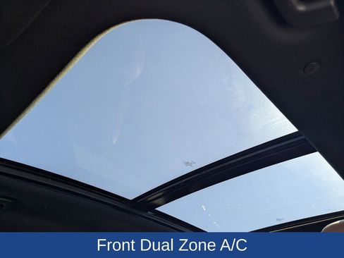 Used 2023 Lincoln Nautilus Reserve w/ Monochromatic Package image 22