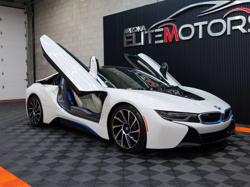 Used 2015 BMW i8 AWD/4WD image 2