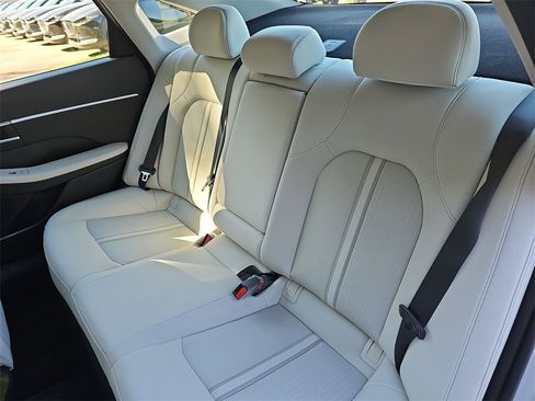 New 2026 Hyundai Sonata SEL image 13