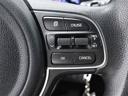 Used 2019 Kia Sportage LX image 16