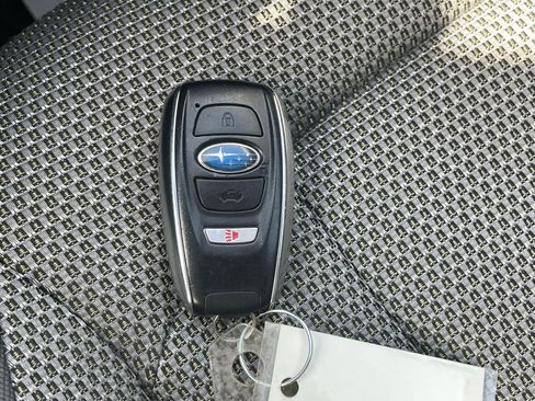 Used 2024 Subaru Crosstrek 2.0i Premium image 30