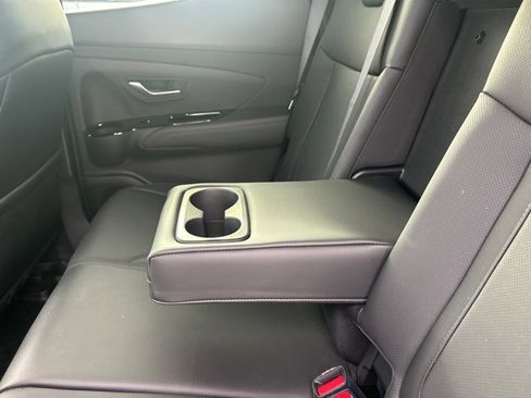 Used 2025 Hyundai Santa Cruz SEL image 25