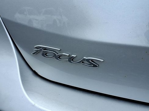 Used 2018 Ford Focus SE image 27