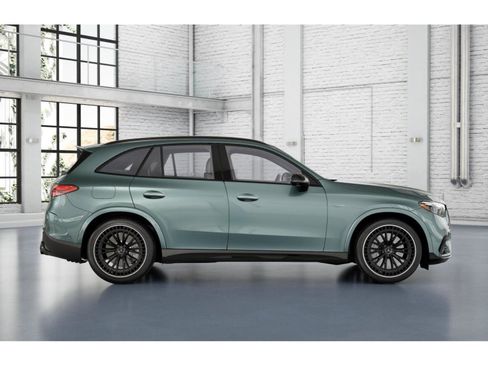 New 2026 Mercedes-Benz GLC 43 AMG 4MATIC image 2